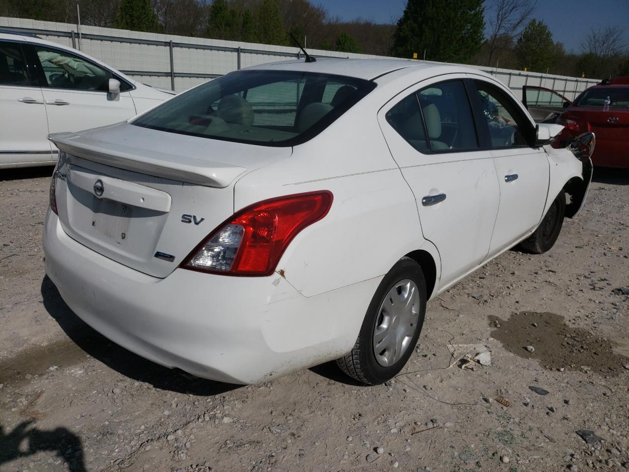 Photo 4 from auction – 2012 NISSAN VERSA S with VIN 3N1CN7AP0CL861854