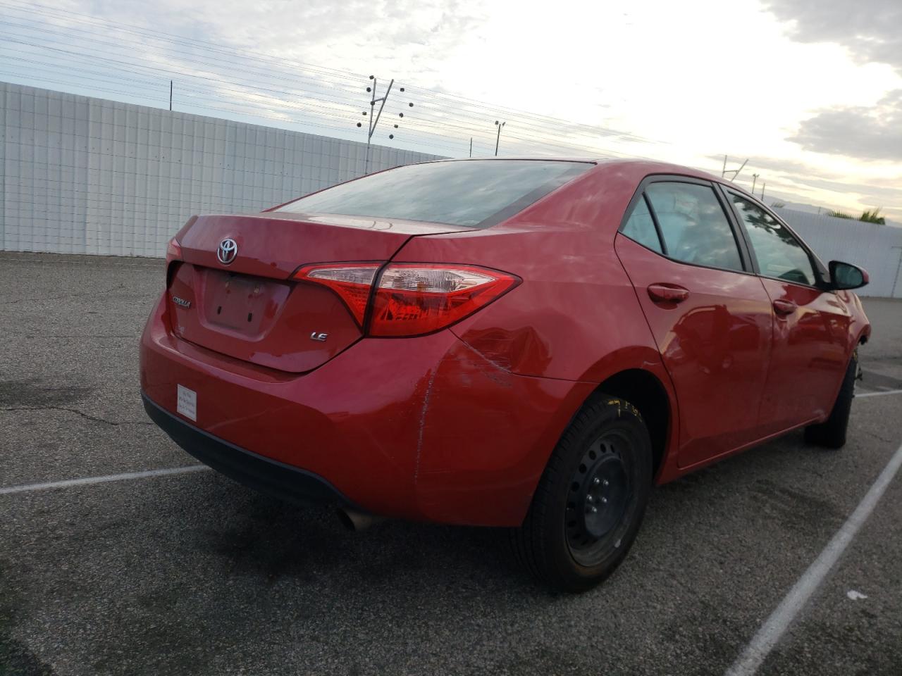 Photo 4 from auction – 2017 TOYOTA COROLLA L with VIN 2T1BURHE5HC856879