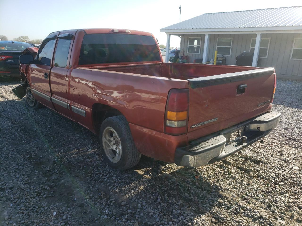 Photo 3 from auction – 2001 CHEVROLET SILVERADO with VIN 2GCEC19W311229434