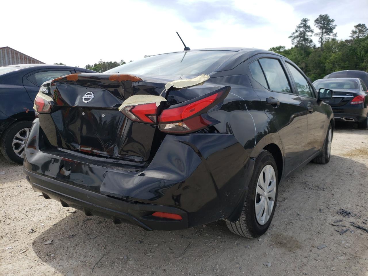 Photo 4 from auction – 2021 NISSAN VERSA S with VIN 3N1CN8DVXML806460