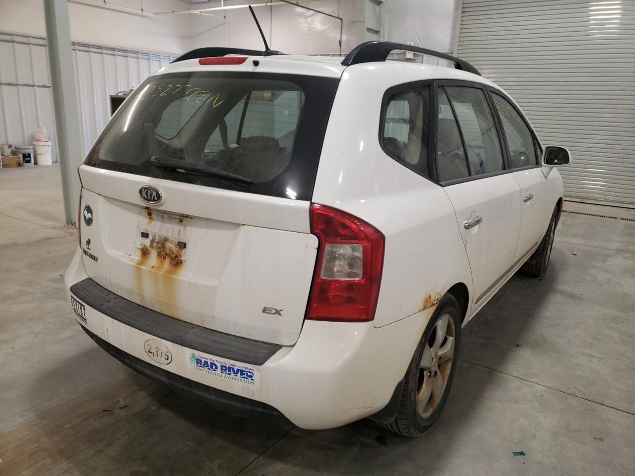 Photo 4 from auction – 2009 KIA RONDO BASE with VIN KNAFG528797275162