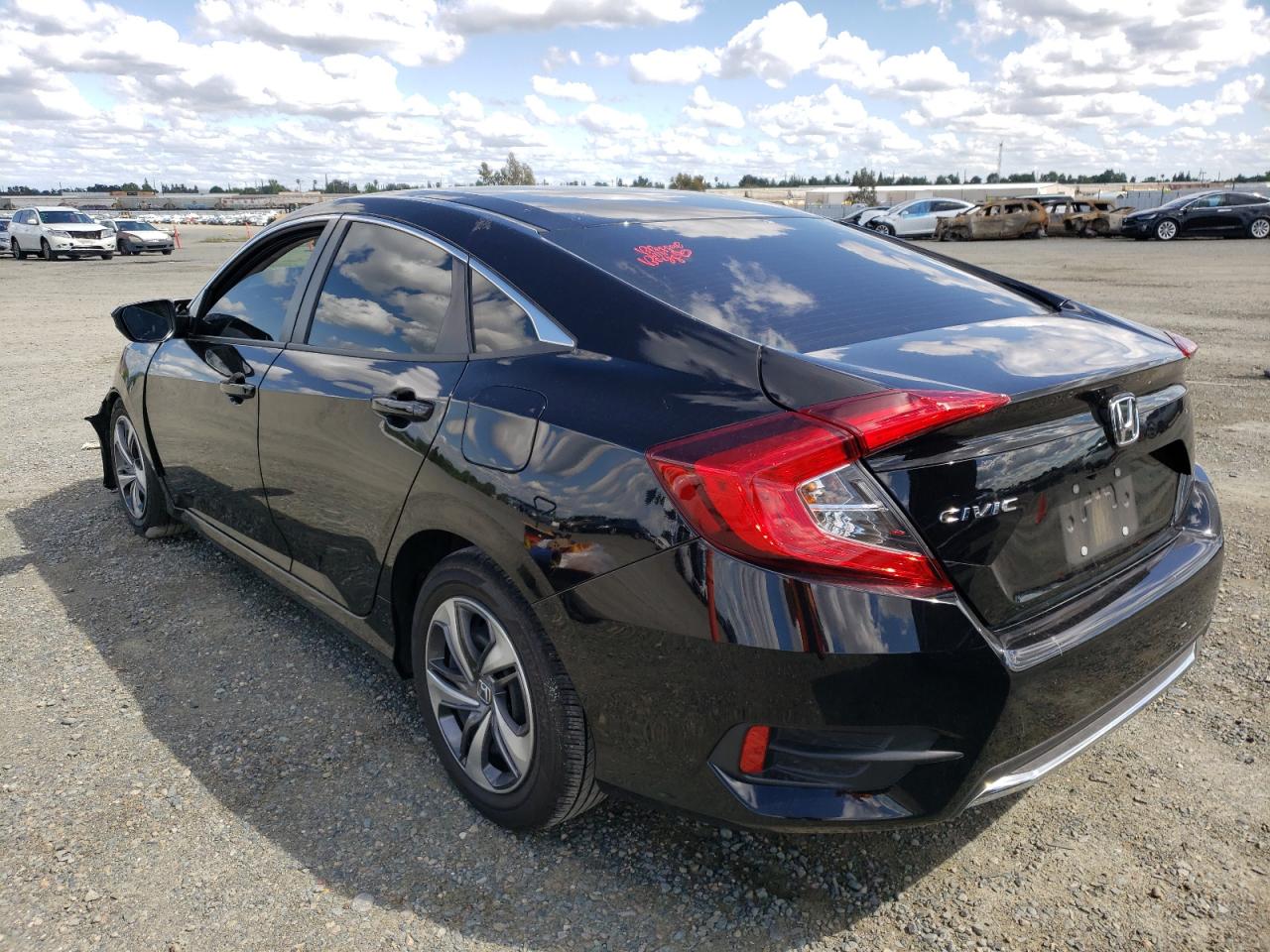 Photo 3 from auction – 2021 HONDA CIVIC LX with VIN 2HGFC2F68MH558741