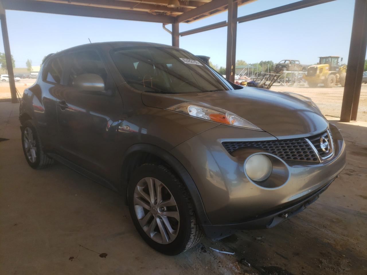NISSAN JUKE S 2011 with VIN JN8AF5MR6BT004309 - Photo from auction