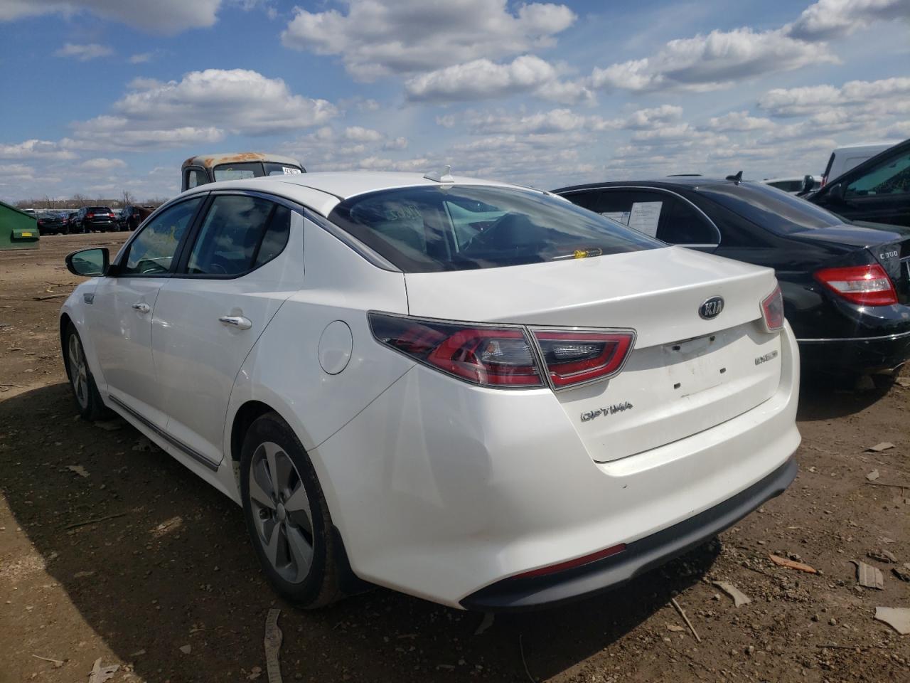 Photo 3 from auction – 2016 KIA OPTIMA HYB with VIN KNAGN4AD0G5091869