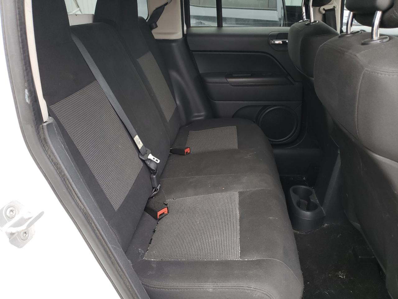 Photo 6 from auction – 2012 JEEP PATRIOT SP with VIN 1C4NJPBA6CD565478