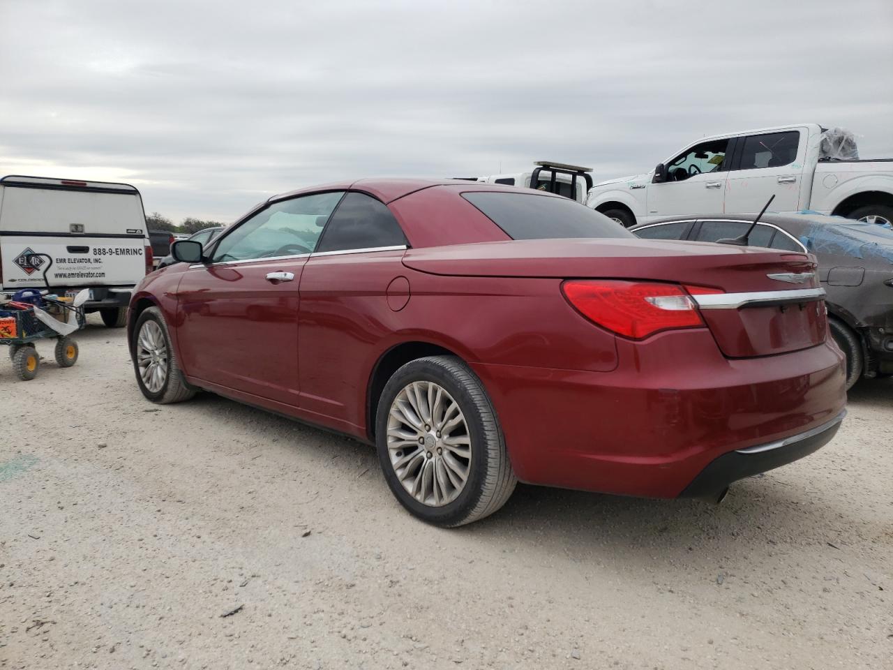 Photo 3 from auction – 2012 CHRYSLER 200 LIMITE with VIN 1C3BCBFG8CN124089