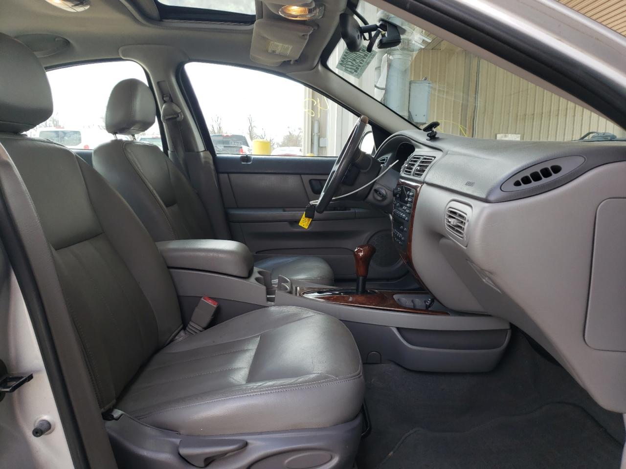 Photo 5 from auction – 2005 MERCURY SABLE LS P with VIN 1MEFM55S65A614170