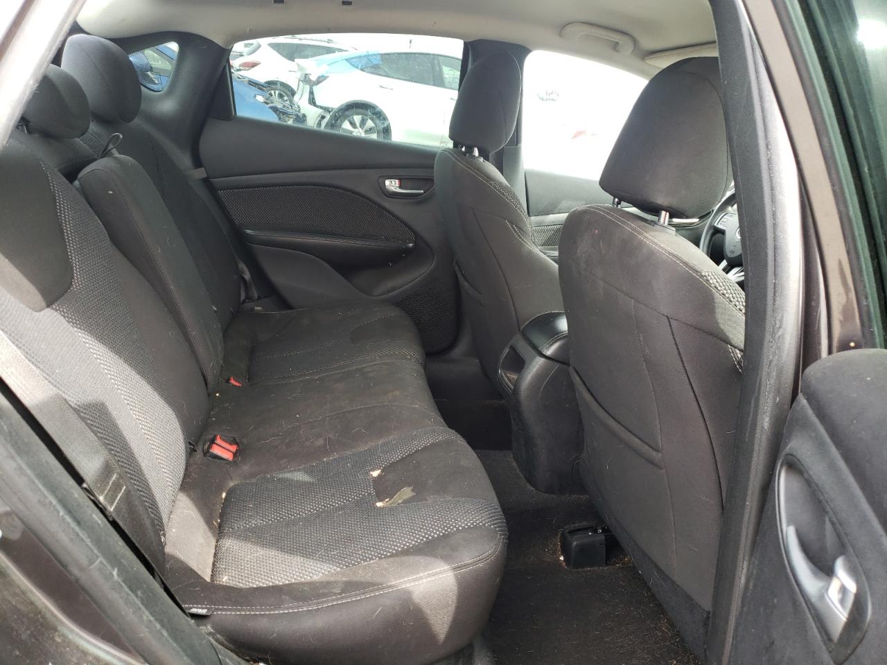 Photo 6 from auction – 2015 DODGE DART SXT with VIN 1C3CDFBB5FD105156