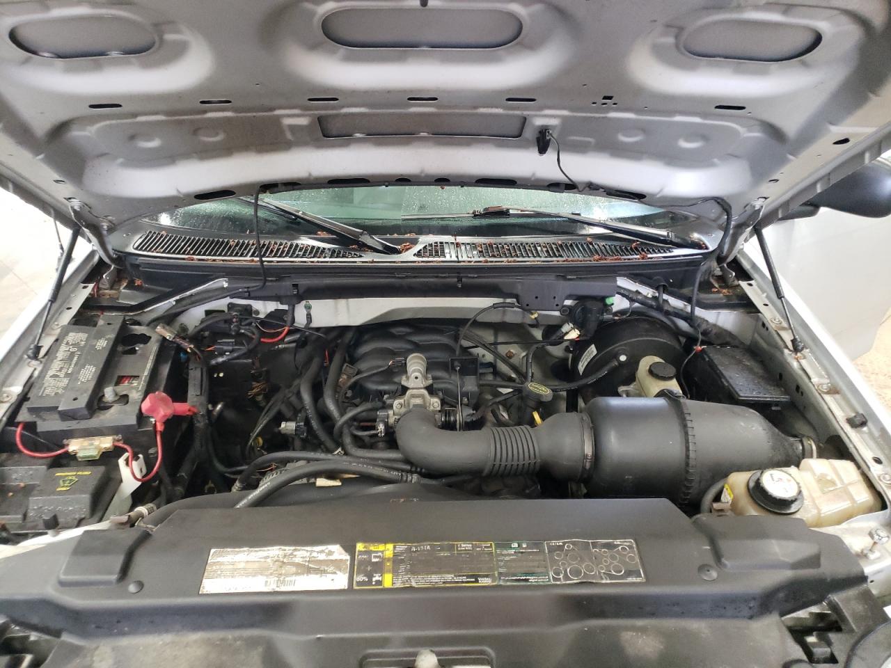 Photo 7 from auction – 2003 FORD F150 with VIN 1FTRF18233NB84634