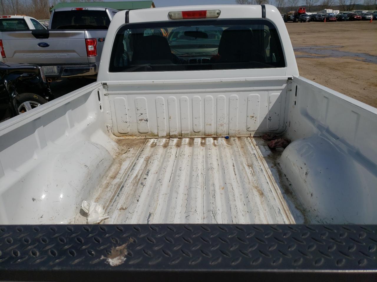 Photo 6 from auction – 2007 GMC CANYON with VIN 1GTCS149878135406