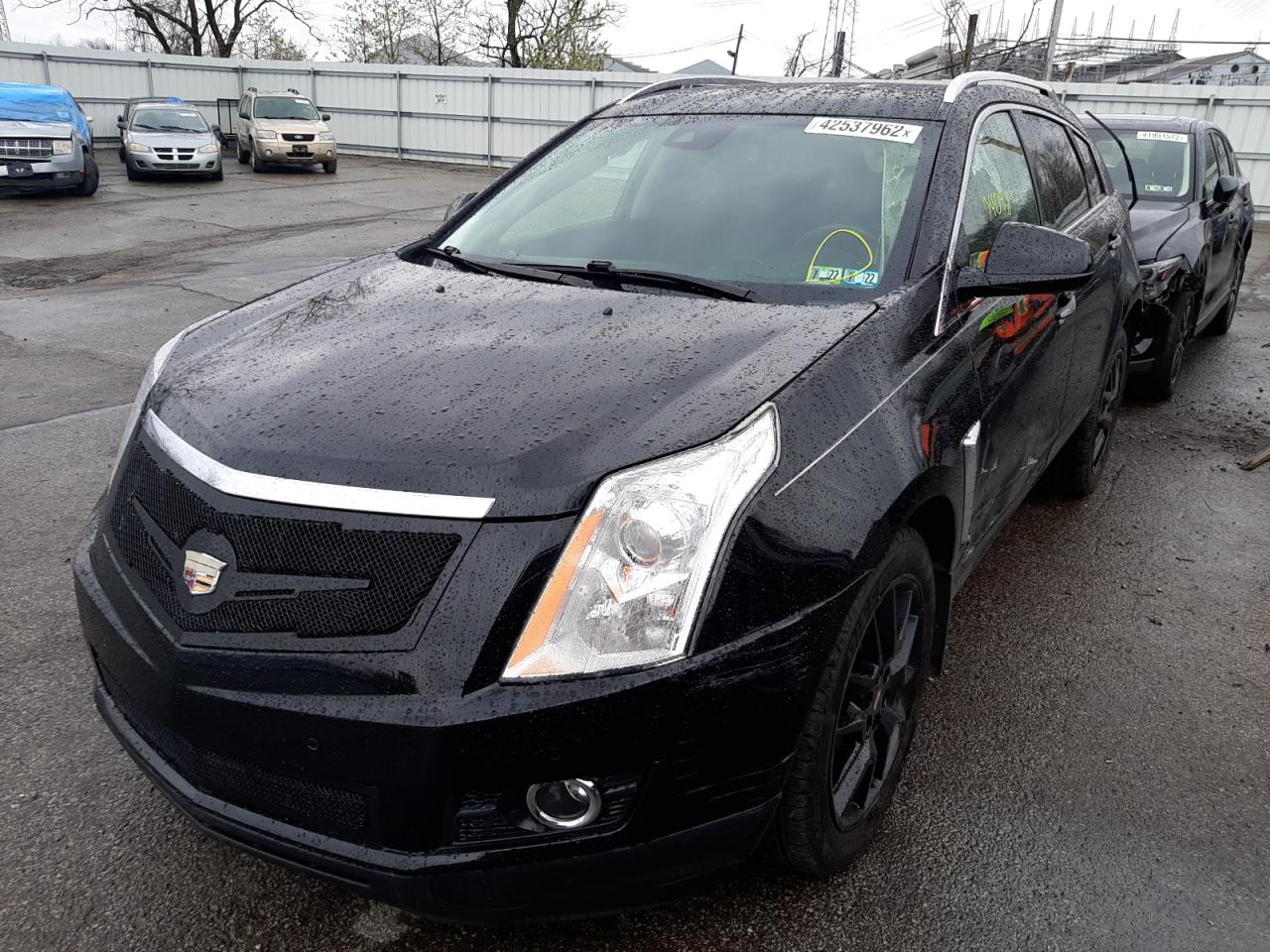 Photo 2 from auction – 2016 CADILLAC SRX PERFOR with VIN 3GYFNCE38GS567487