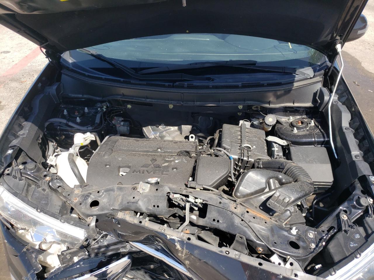 Photo 7 from auction – 2018 MITSUBISHI OUTLANDER with VIN JA4AP4AW6JU000969