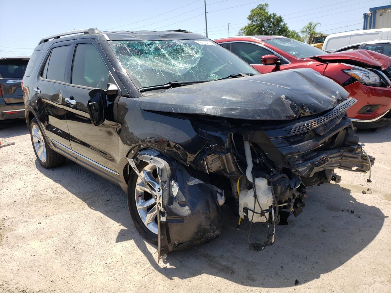 FORD EXPLORER L 2015 with VIN 1FM5K7F8XFGB87703 - Photo from auction