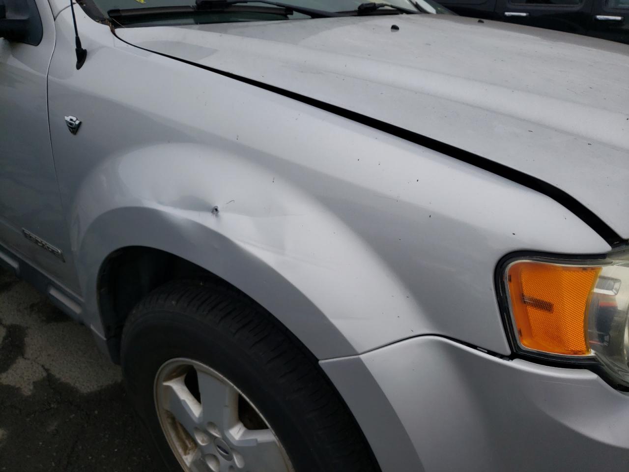 Photo 9 from auction – 2008 FORD ESCAPE XLT with VIN 1FMCU03108KC71982