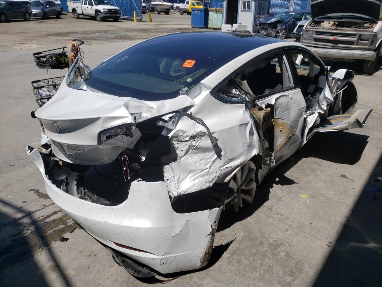 Photo 4 from auction – 2019 TESLA MODEL 3 with VIN 5YJ3E1EB7KF200036