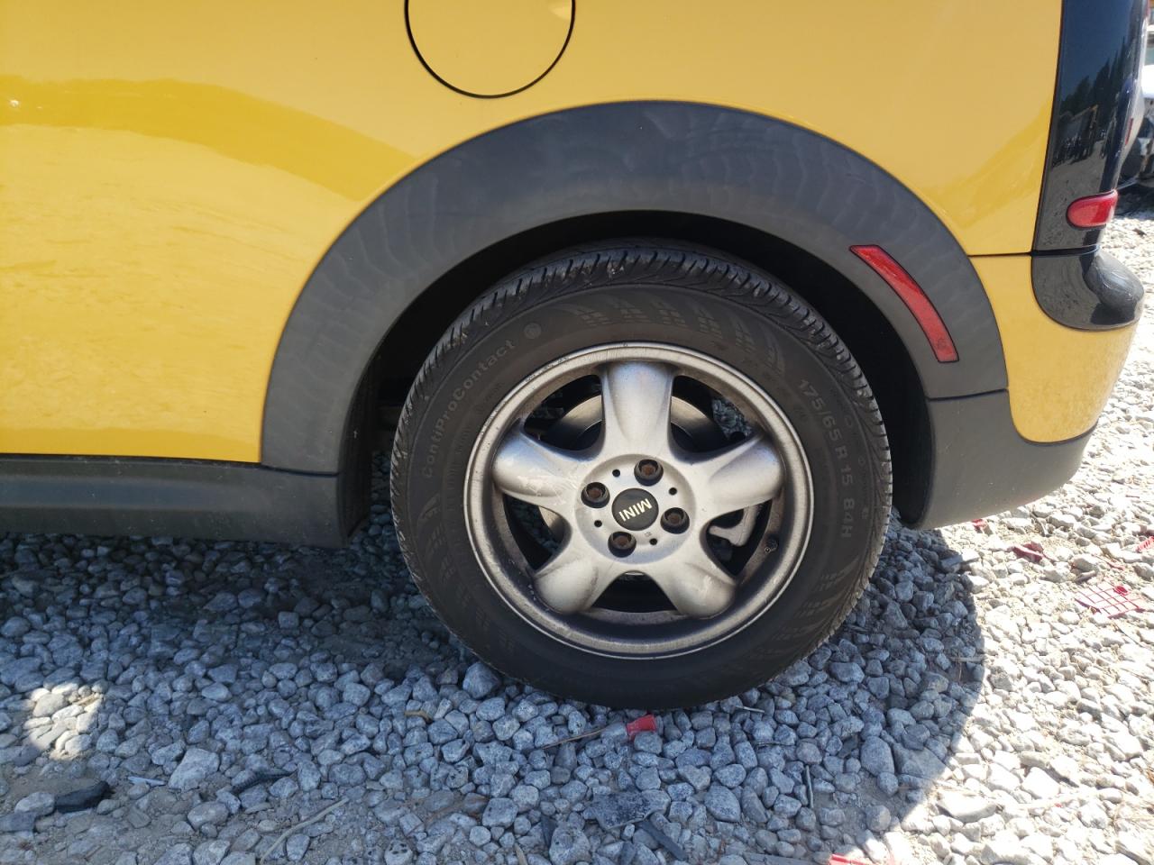 Photo 9 from auction – 2009 MINI COOPER CLU with VIN WMWML33549TX50267