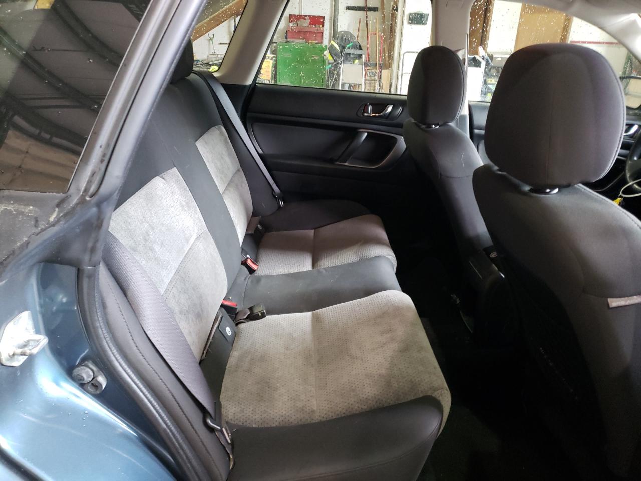 Photo 6 from auction – 2005 SUBARU LEGACY OUT with VIN 4S4BP61C856365686