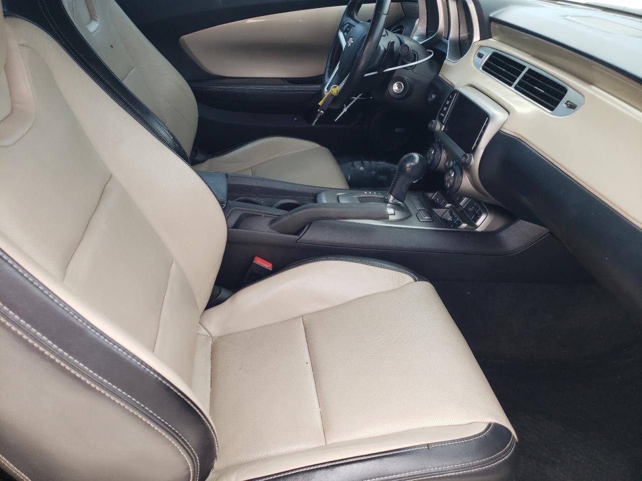 Photo 5 from auction – 2013 CHEVROLET CAMARO LT with VIN 2G1FC1E38D9221375