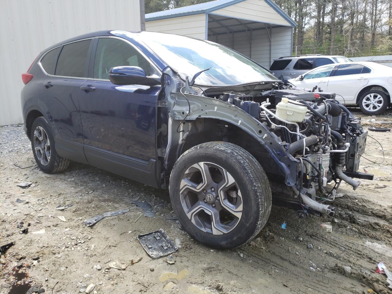 HONDA CR-V EX 2018 with VIN 7FARW2H50JE102956 - Photo from auction