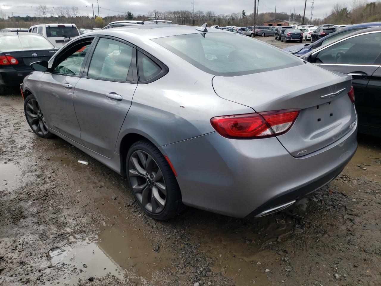 Photo 3 from auction – 2015 CHRYSLER 200 S with VIN 1C3CCCDG2FN732062