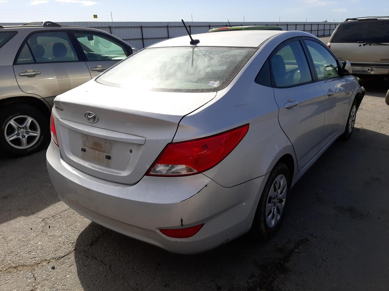 Photo 4 from auction – 2016 HYUNDAI ACCENT SE with VIN KMHCT4AEXGU143297