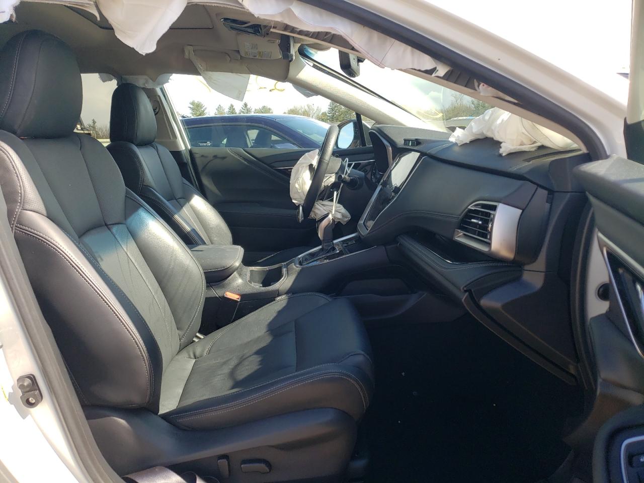 Photo 5 from auction – 2020 SUBARU OUTBACK LI with VIN 4S4BTANC8L3138019