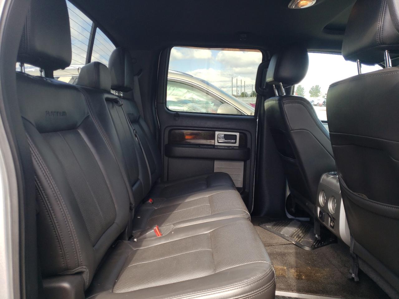 Photo 6 from auction – 2006 FORD F150 with VIN 1FTPX14596FA50133