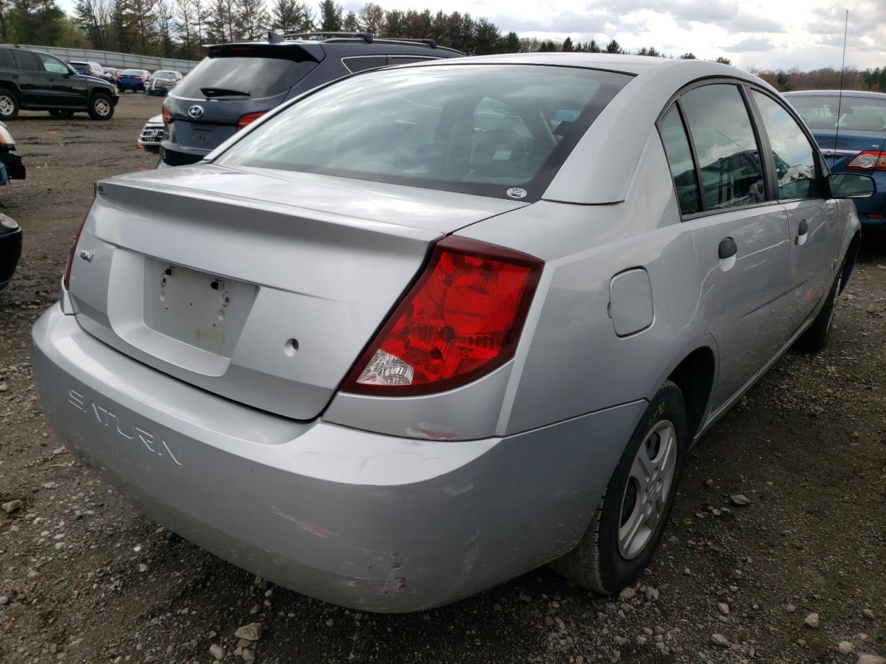 Foto 4 de la subasta – 2005 SATURN ION LEVEL con VIN 1G8AG52F95Z104496