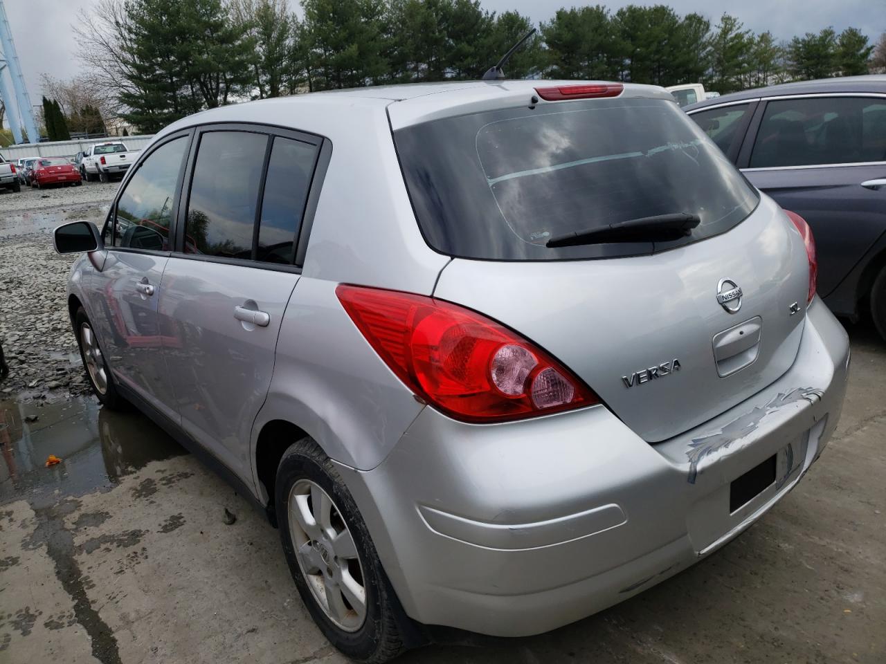 Photo 3 from auction – 2009 NISSAN VERSA S with VIN 3N1BC13E49L354359