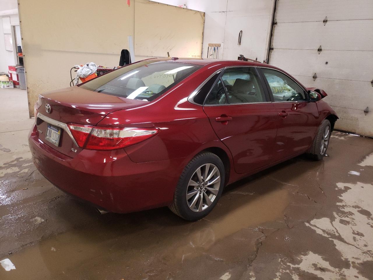 Photo 4 from auction – 2015 TOYOTA CAMRY LE with VIN 4T1BF1FK0FU891183