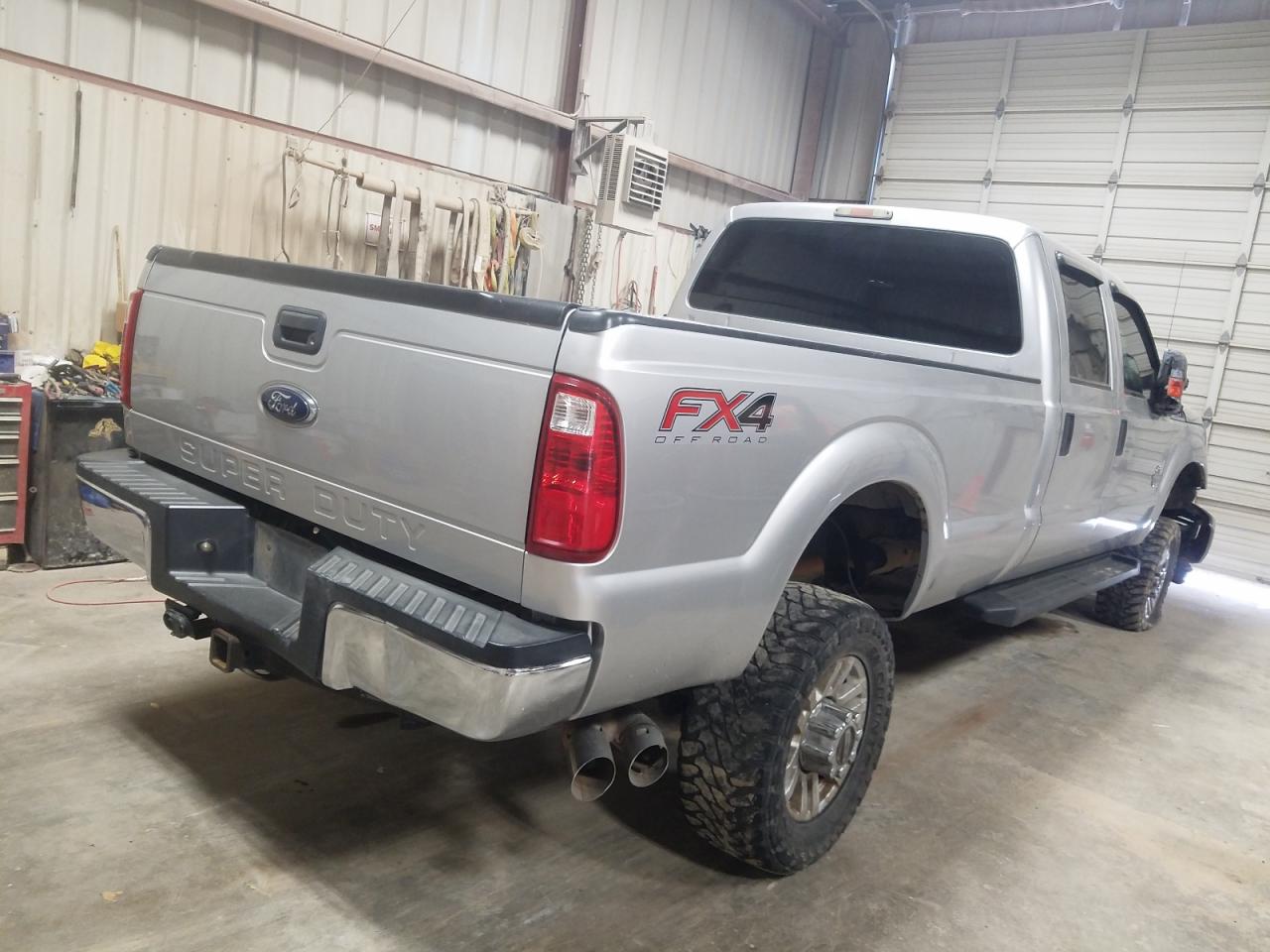 Photo 4 from auction – 2015 FORD F250 SUPER with VIN 1FT7W2BT8FEC11636
