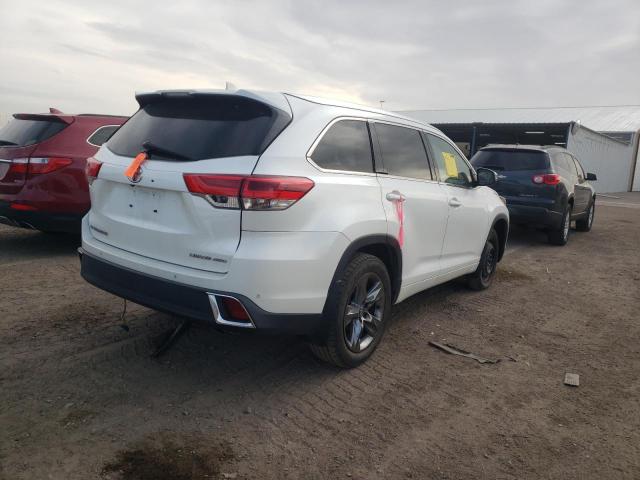 Photo 4 from auction – 2017 TOYOTA HIGHLANDER with VIN 5TDDZRFH7HS479311
