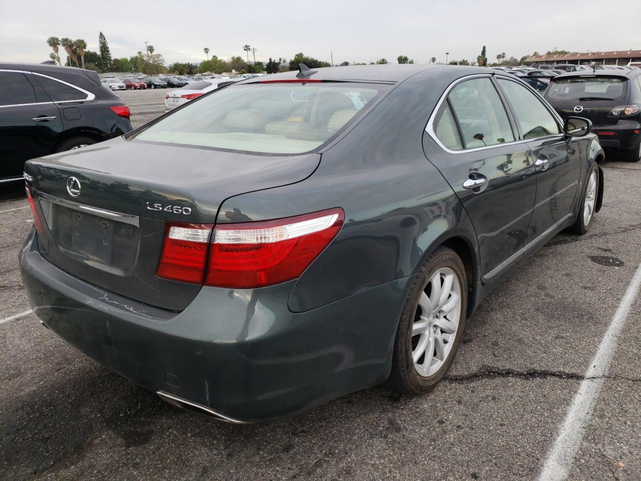 Photo 4 from auction – 2007 LEXUS LS 460 with VIN JTHBL46F475051189