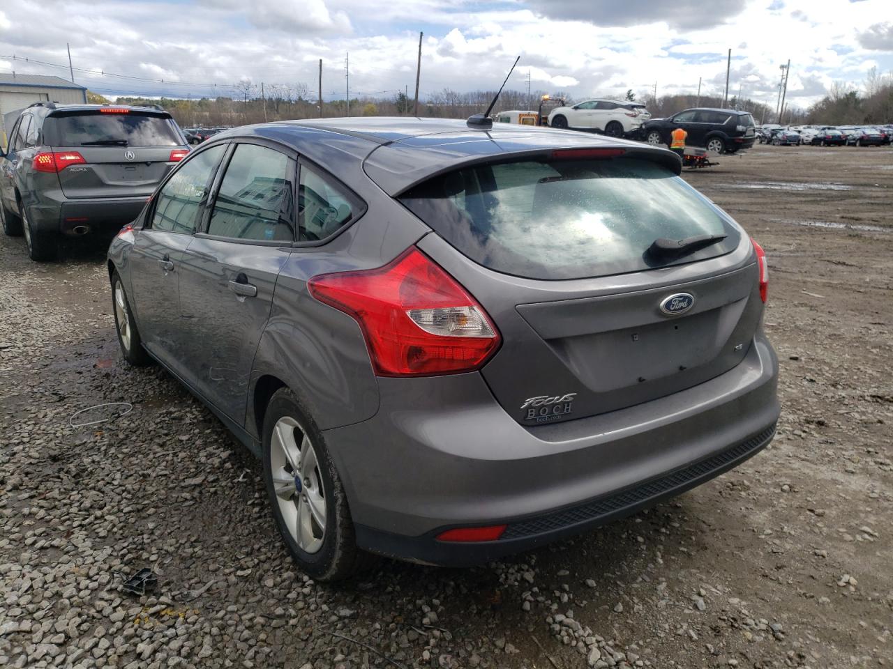 Photo 3 from auction – 2014 FORD FOCUS SE with VIN 1FADP3K22EL201441