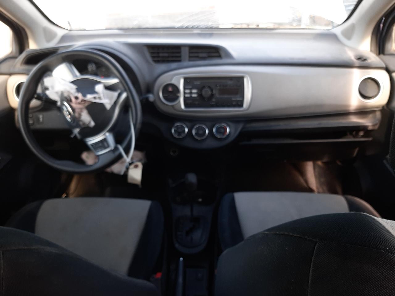 Photo 9 from auction – 2012 TOYOTA YARIS with VIN JTDKTUD33CD537230