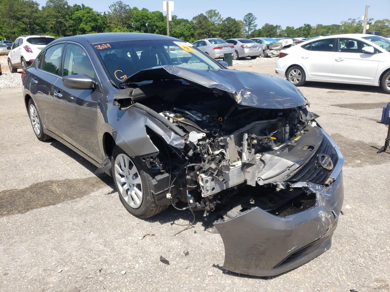 NISSAN ALTIMA 2.5 2018 with VIN 1N4AL3AP0JC162323 - Photo from auction