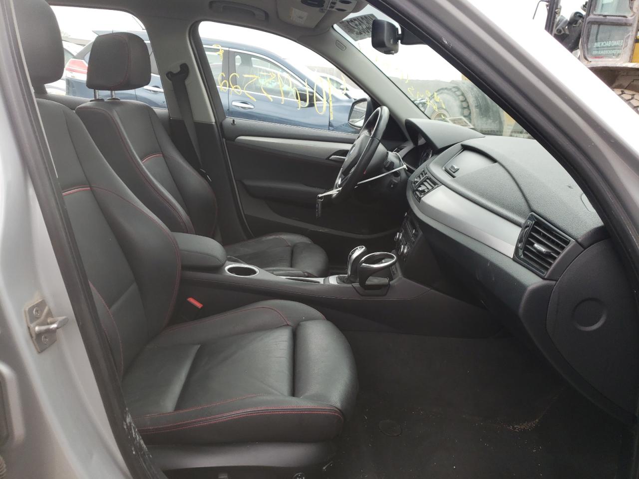Photo 5 from auction – 2014 BMW X1 XDRIVE2 with VIN WBAVL1C54EVY15948