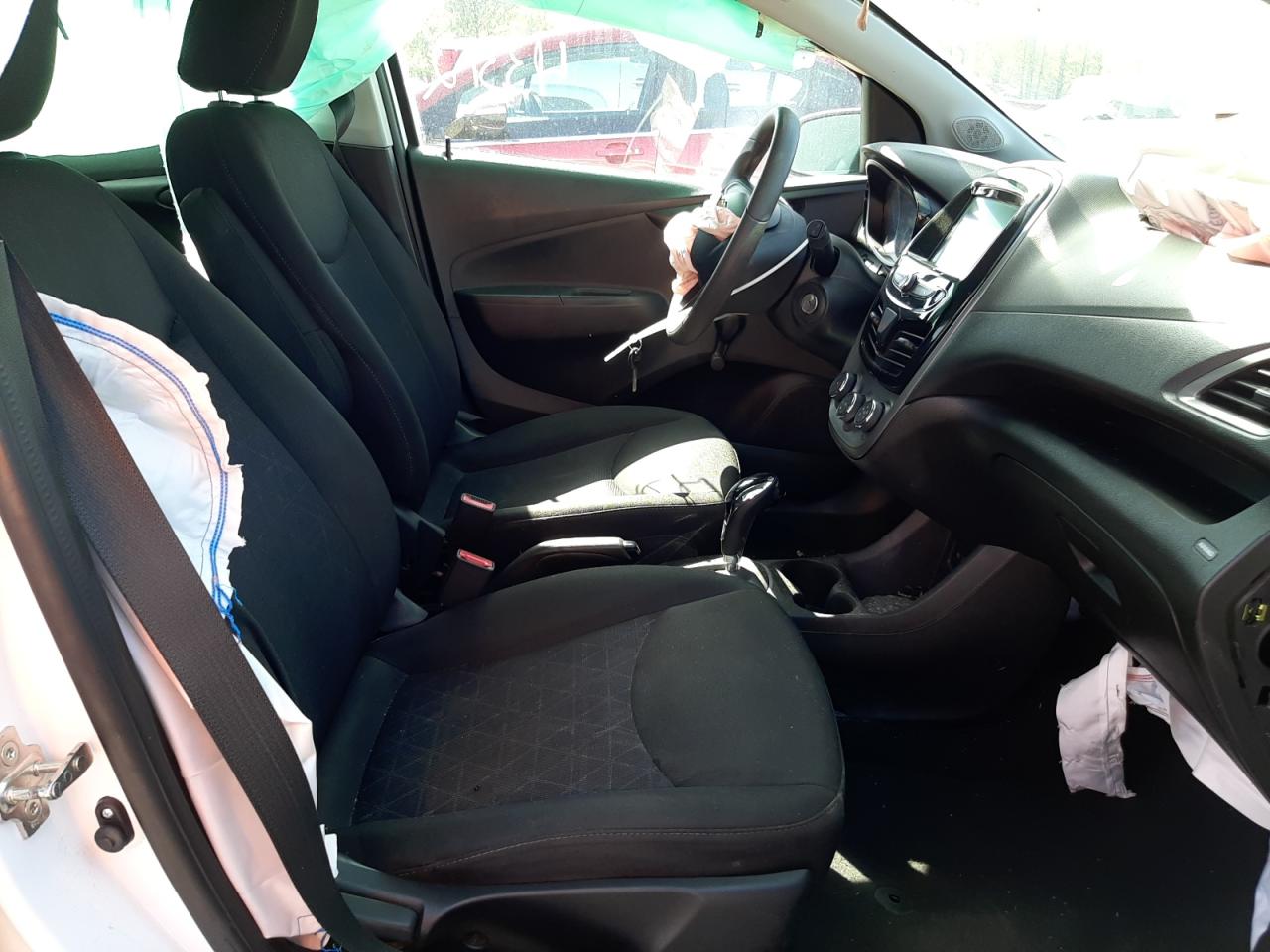 Photo 5 from auction – 2019 CHEVROLET SPARK LS with VIN KL8CB6SA6KC726505