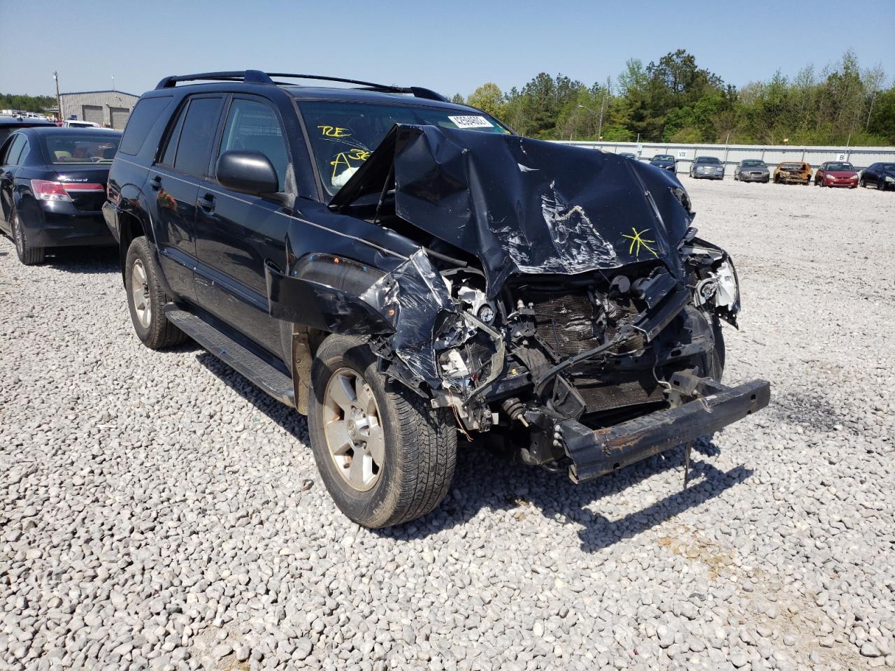 TOYOTA 4RUNNER SR 2004 with VIN JTEZU14R048015546 - Photo from auction