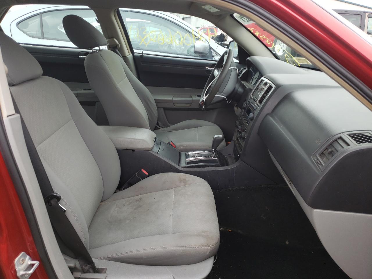Photo 5 from auction – 2007 CHRYSLER 300 TOURIN with VIN 2C3KA53G17H812428