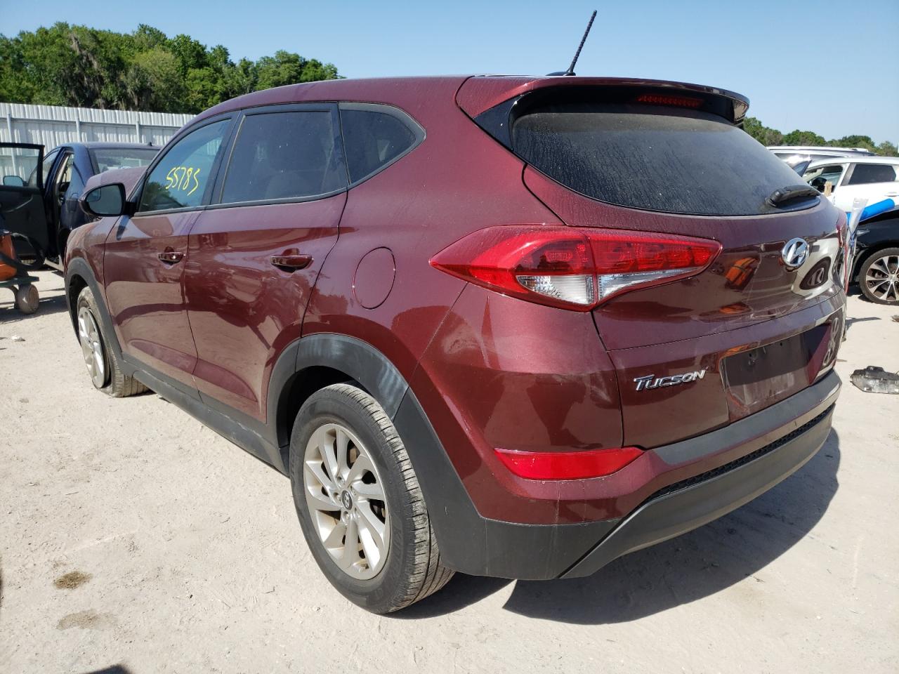 Photo 3 from auction – 2016 HYUNDAI TUCSON SE with VIN KM8J23A49GU205283
