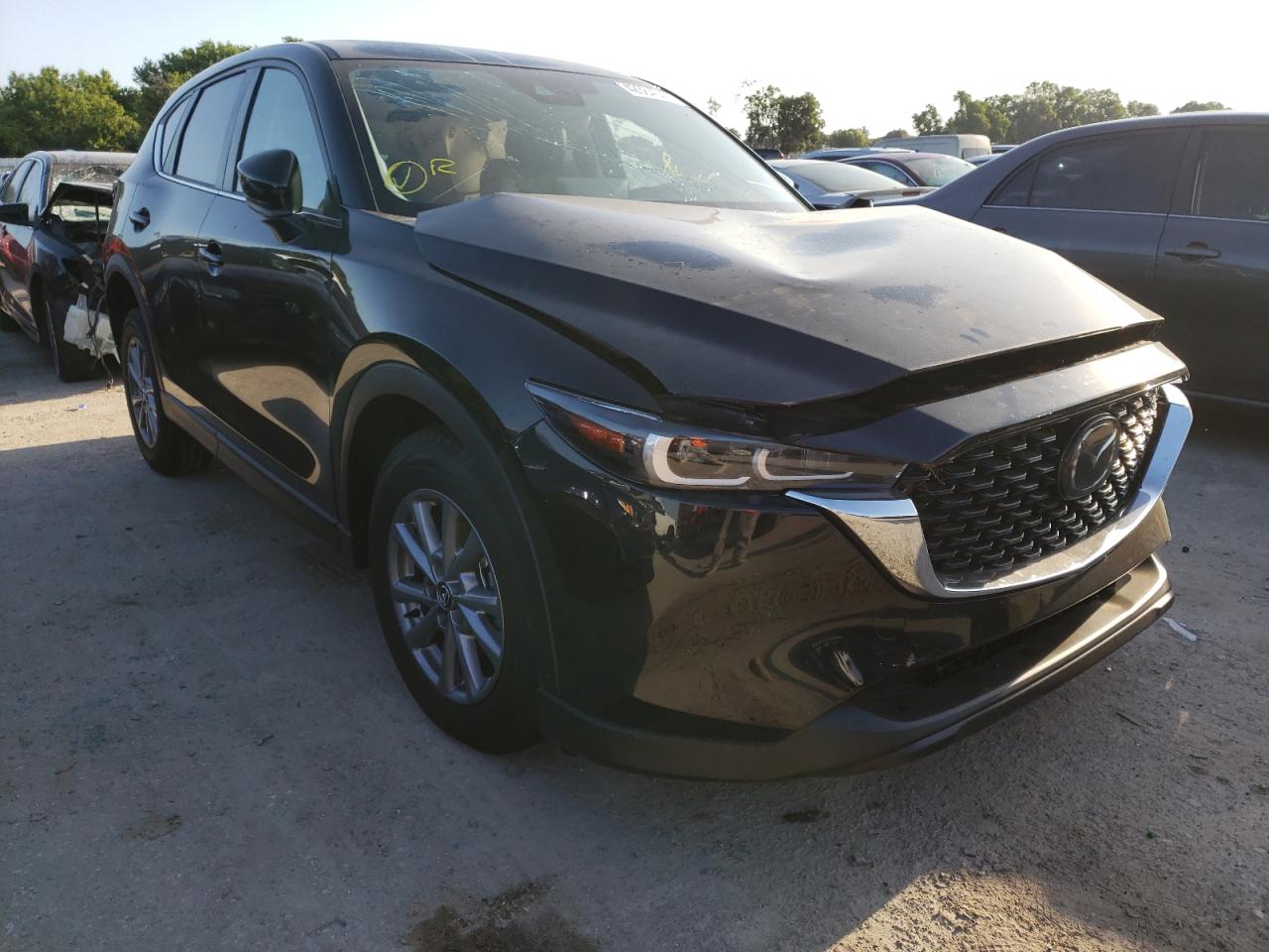 MAZDA CX-5 2022 with VIN JM3KFBBM6N0543693 - Photo from auction