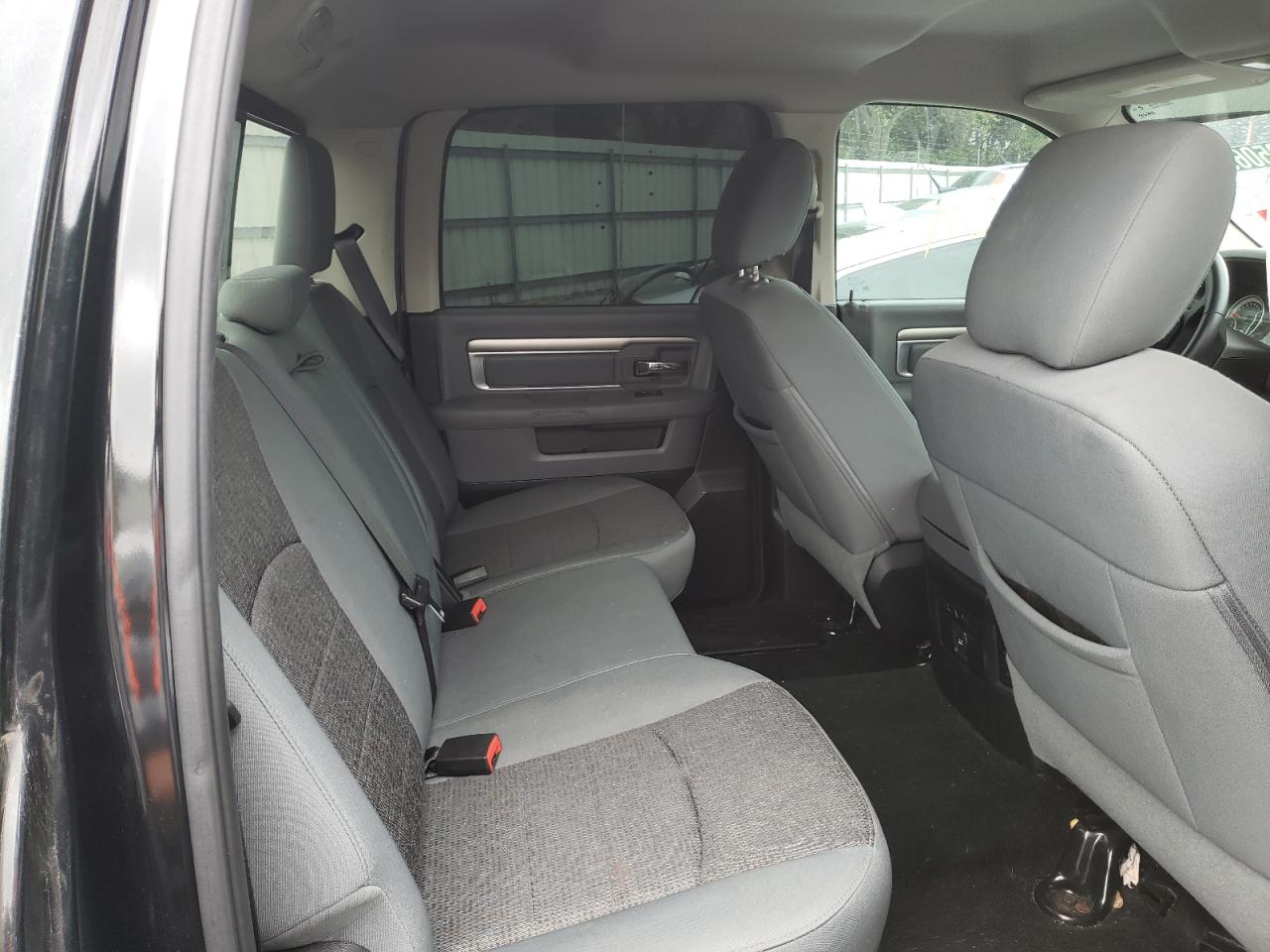 Photo 6 from auction – 2015 RAM 1500 SLT with VIN 1C6RR6LT6FS501520