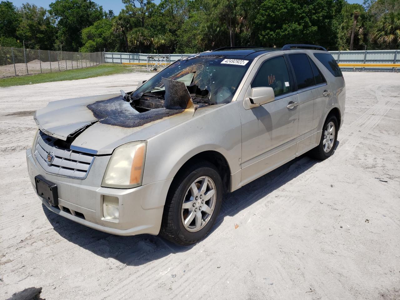 Photo 2 from auction – 2007 CADILLAC SRX with VIN 1GYEE637470172152