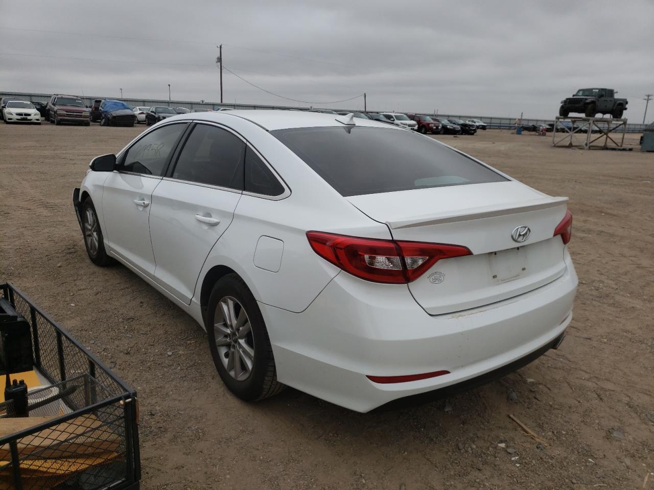 Photo 3 from auction – 2016 HYUNDAI SONATA SE with VIN 5NPE24AF5GH346262