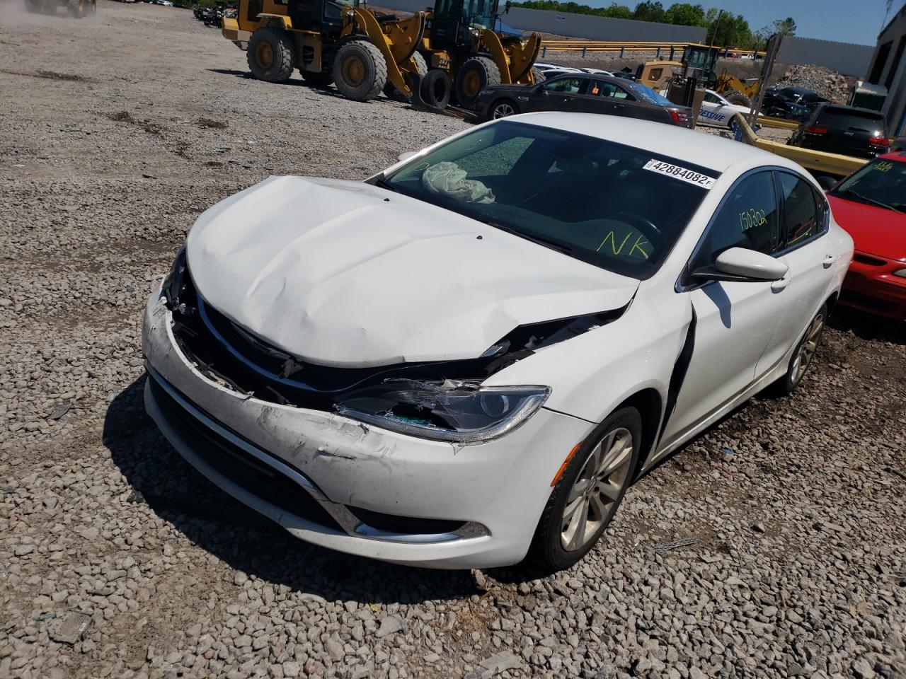 Photo 2 from auction – 2015 CHRYSLER 200 LIMITE with VIN 1C3CCCAB8FN603994
