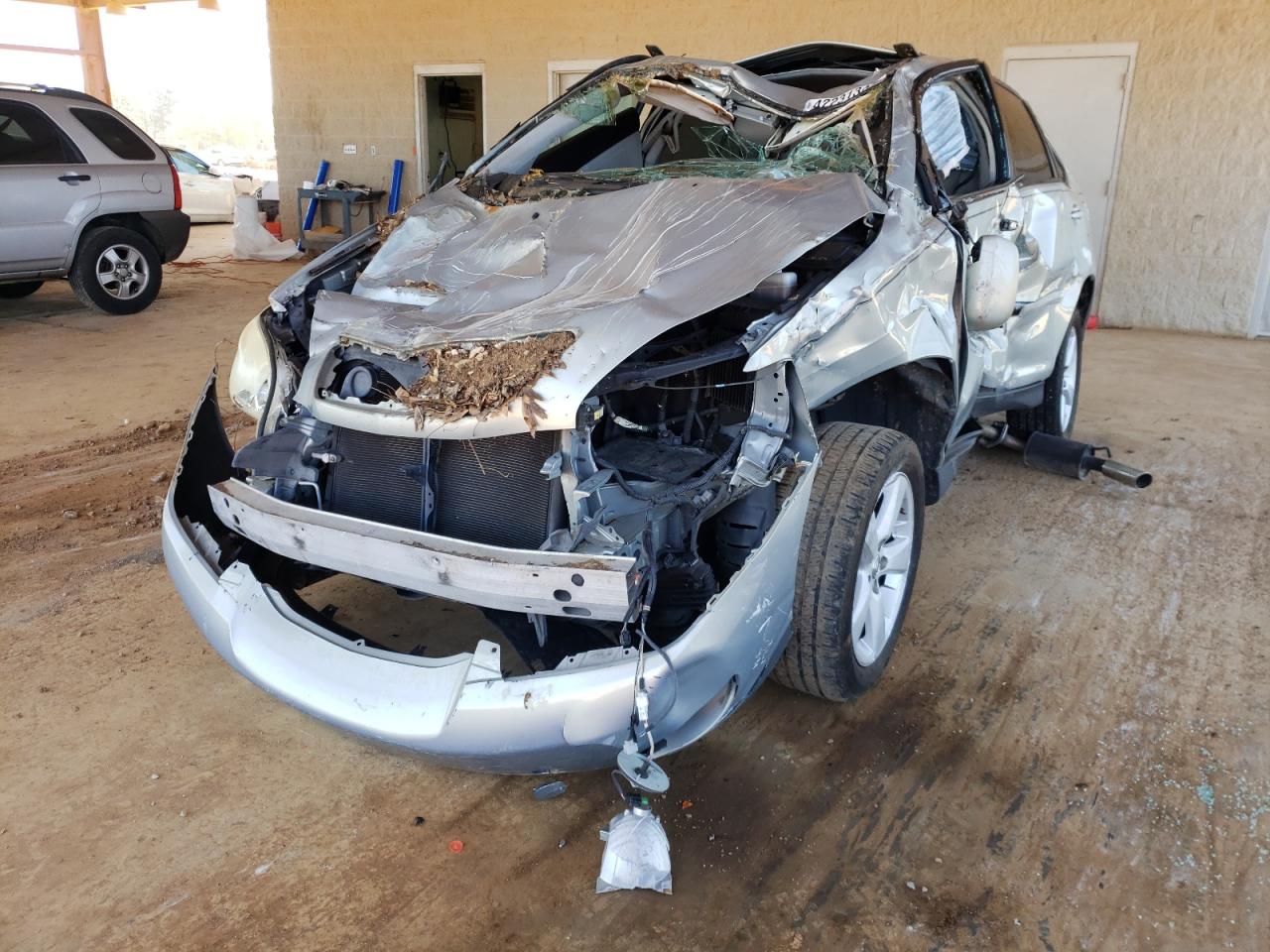 Photo 2 from auction – 2004 LEXUS RX 330 with VIN 2T2GA31U04C017788