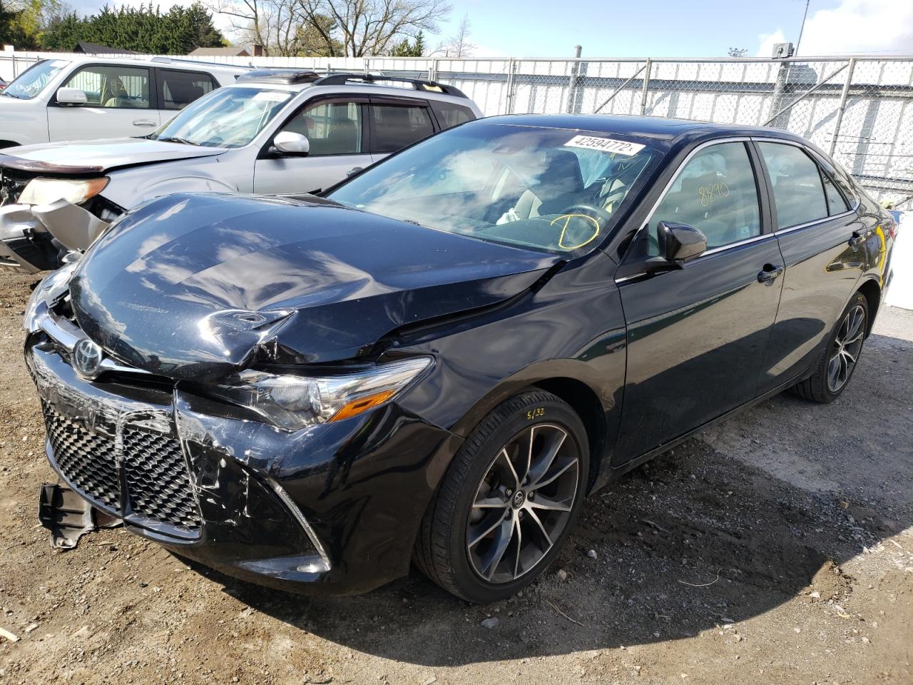 Photo 2 from auction – 2016 TOYOTA CAMRY LE with VIN 4T1BF1FK6GU572422