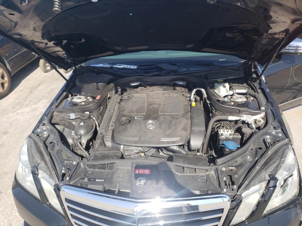 Photo 7 from auction – 2012 MERCEDES-BENZ E 350 with VIN WDDHF5KB6CA539482