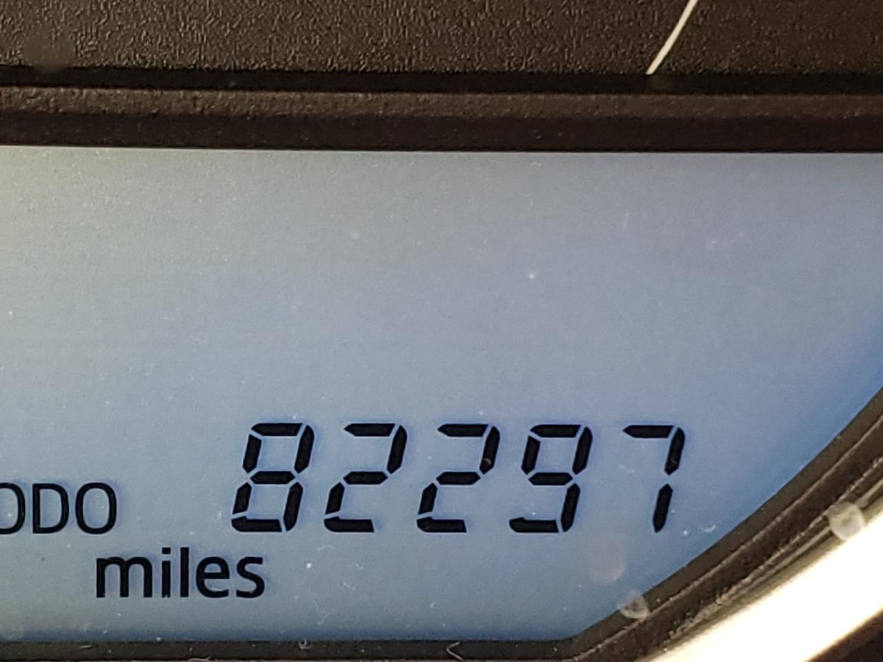 Photo 8 from auction – 2014 TOYOTA RAV4 XLE with VIN 2T3WFREV0EW102323